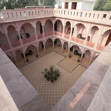 Alwar Bagh Sariska By Aamod Hotel Bagian luar foto