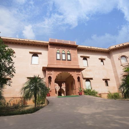 Alwar Bagh Sariska By Aamod Hotel Bagian luar foto